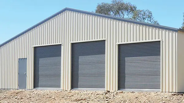 industrial warehouse 2 600x400px