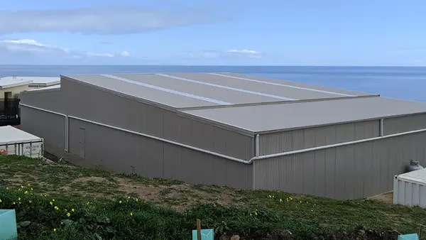 industrial warehouse royans back with coast 600x400px