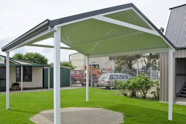 pergola 3 600x400px