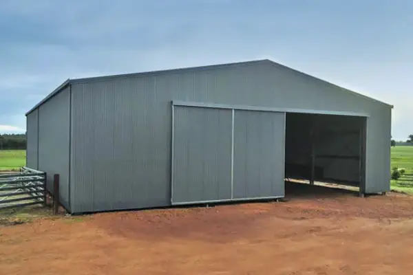 equipment feed storage 1 600x400px