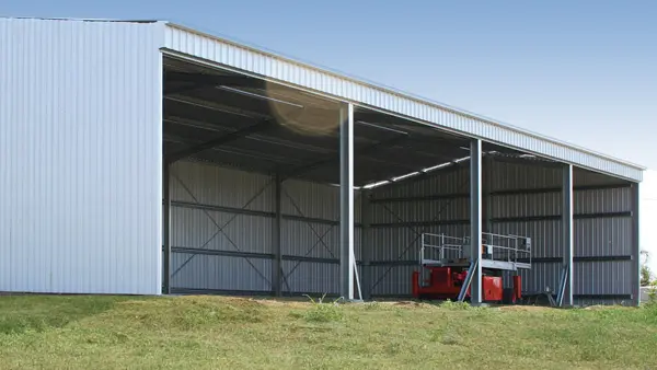 equipment feed storage 12 600x400px