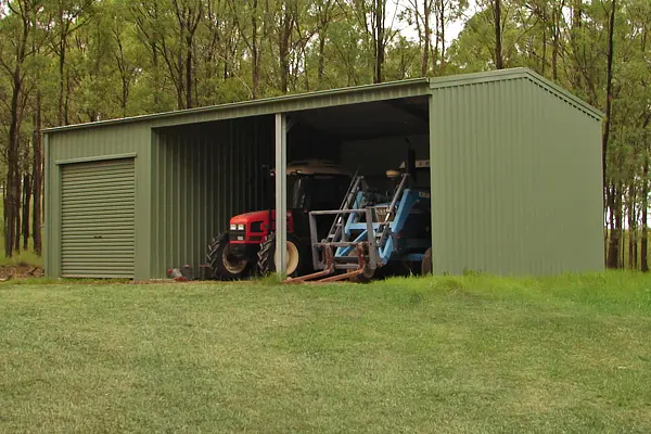 equipment feed storage 17 600x400px