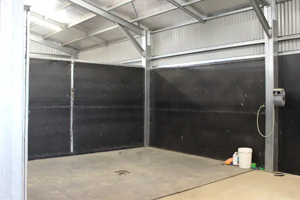 horse wash bay 1 600x400px