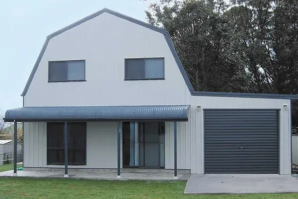 quaker barn 8 600x400px