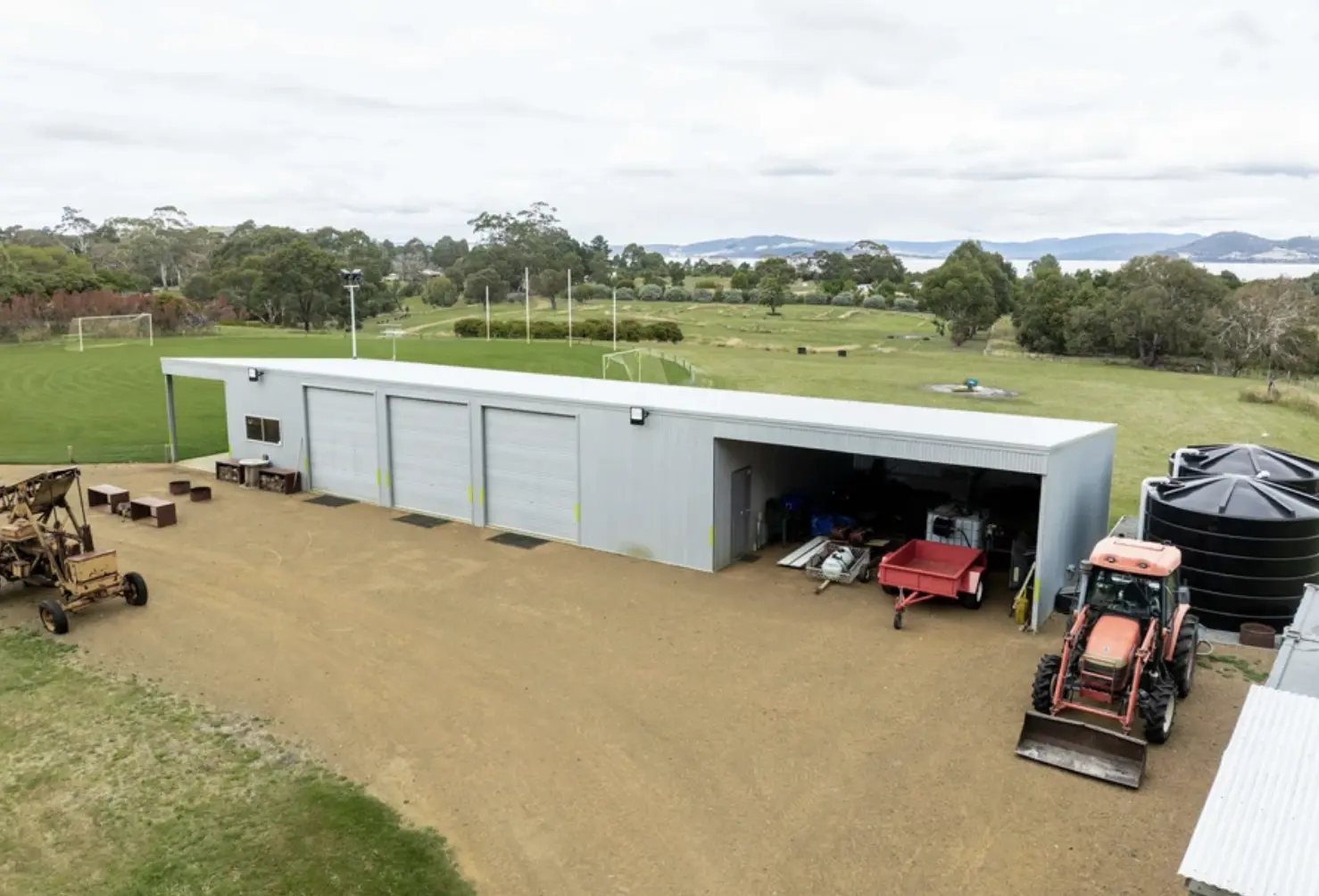 62DB824E F0F5 49A7 9A25 EA1B7DC04074