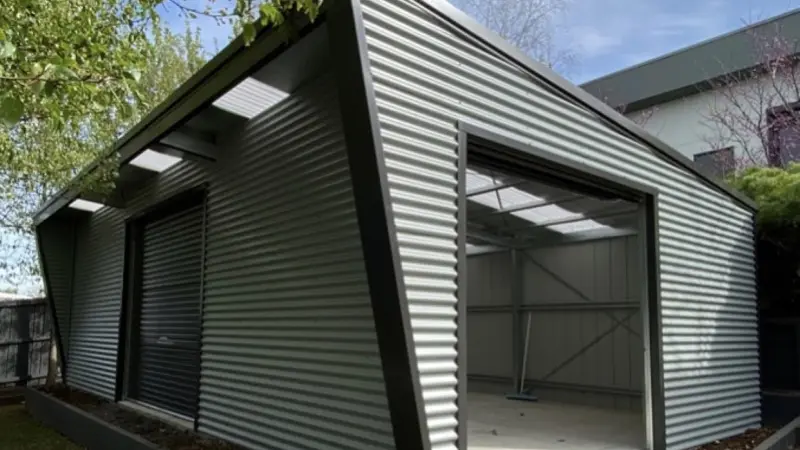 Fair Dinkum Builds West Gippsland Shed With Eave And Skylights 800x600