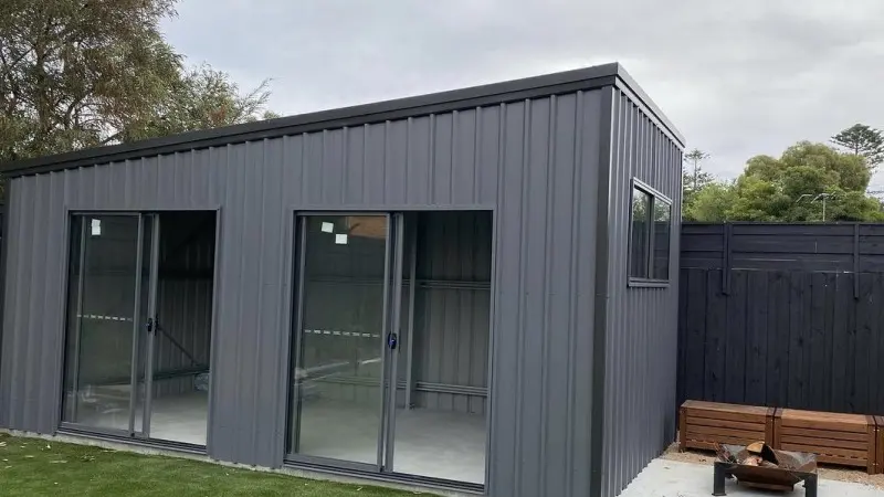 Fair Dinkum Builds West Gippsland Shed With Outdoor Entertaining Area 800x600