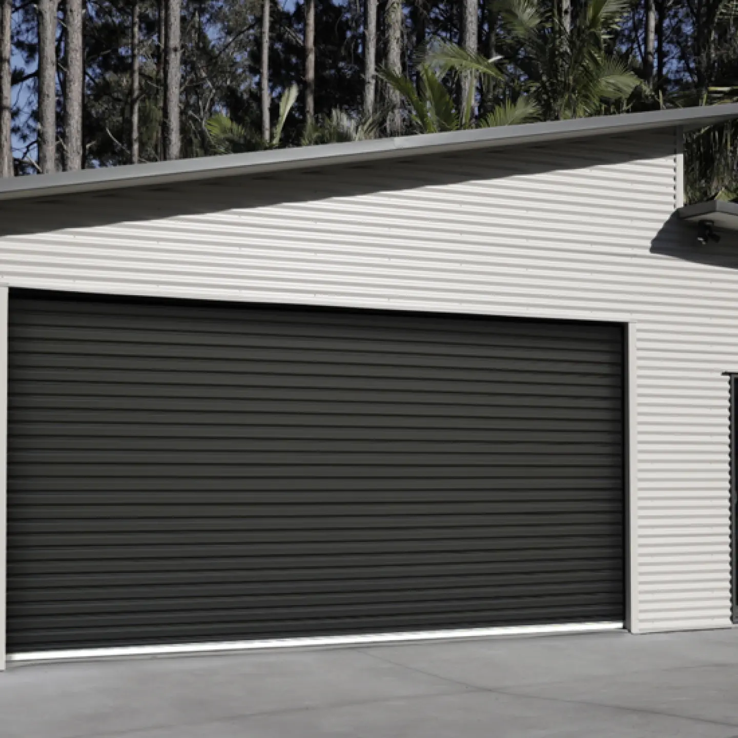 novataur residential roller door shed