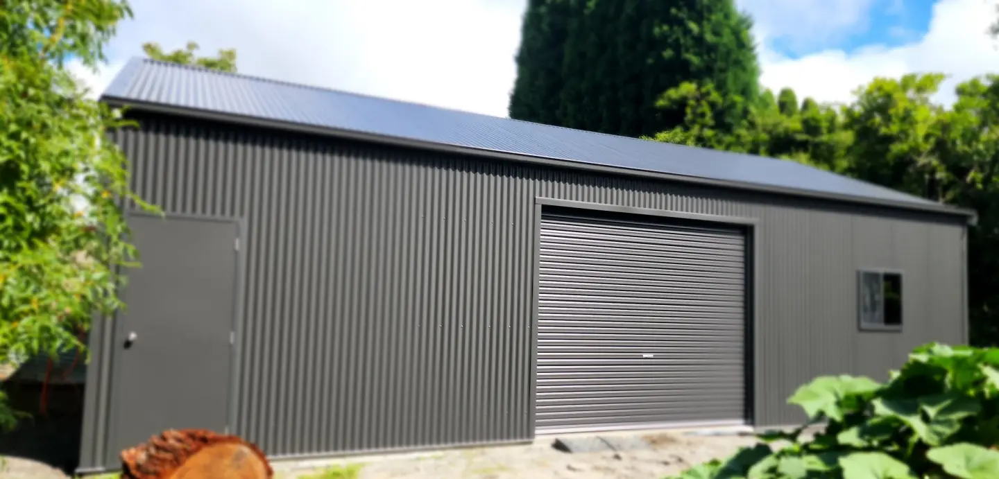 7m x 11m Corrigated Monument