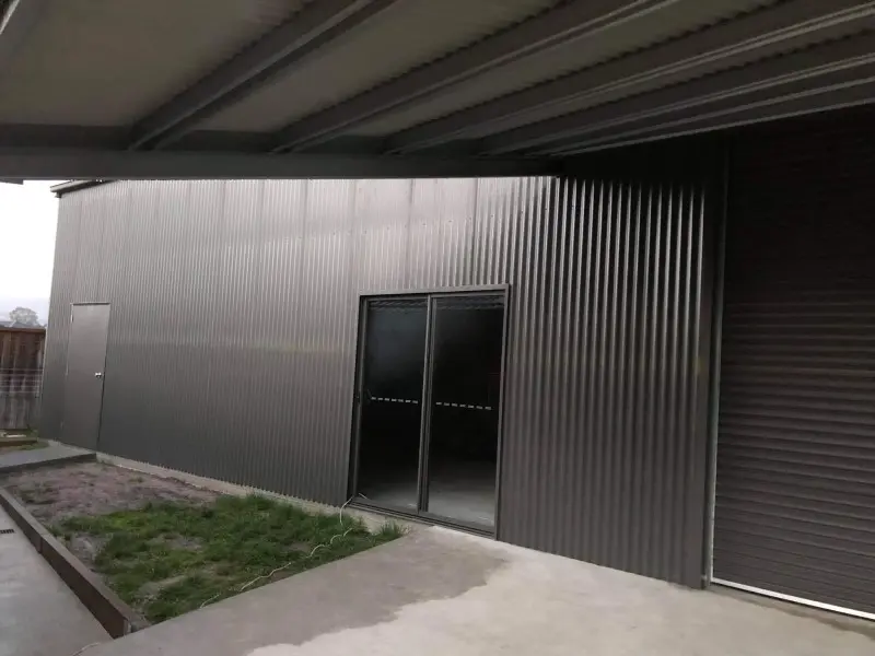 Latrobe Valley Shed With Glass Sliding Door 800x600