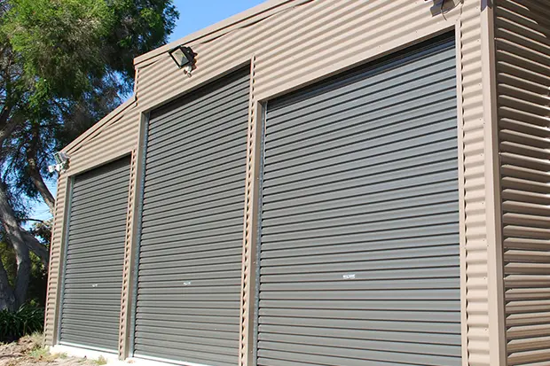 210423 Image FDB Triple Garage Thumbnail