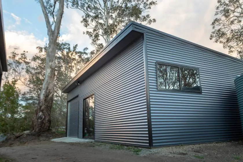 Ironstone Colorbond Shed thumbnail