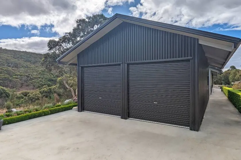 Night Sky Colorbond Shed thumbnail